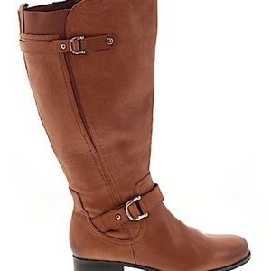 Cognac Boots